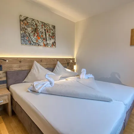 Golf & Glacier View - By Alpen Lejlighed